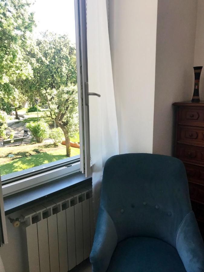Piazza Staglieno - Appartamento Centralissimo A 30M Dalla Spiaggia 레반토 외부 사진